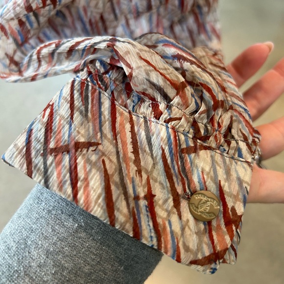 Chanel Silk Top Sz 38 - Picture 4 of 5